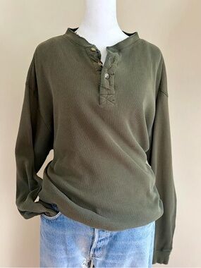Vintage 90s grunge skater distressed henley button waffle knit shirt green L-XL